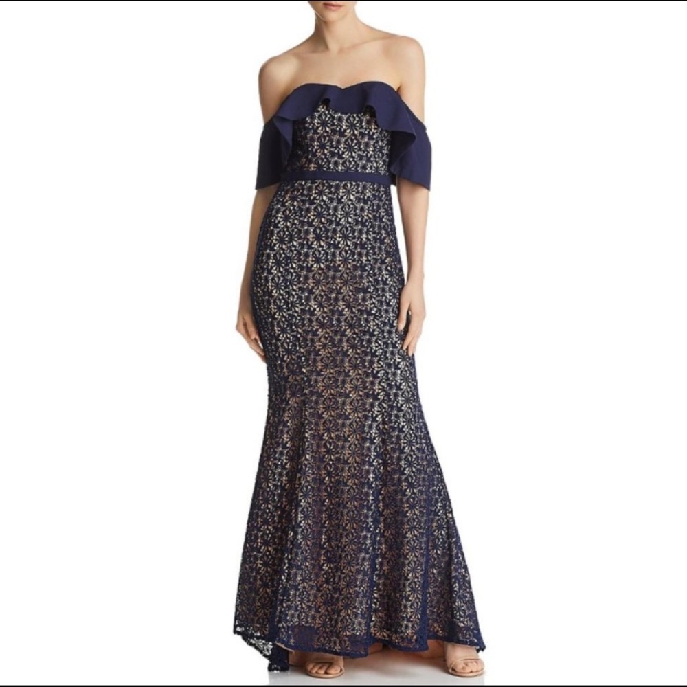 Jarlo Jillian Popover Lace Mermaid Gown Size 4